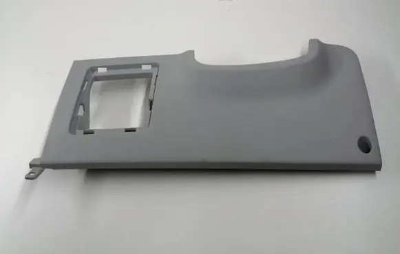 Dashboard lower bottom trim panel