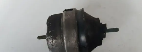 Audi A4 S4 B5 8D Engine mount bracket 8D0199379J
