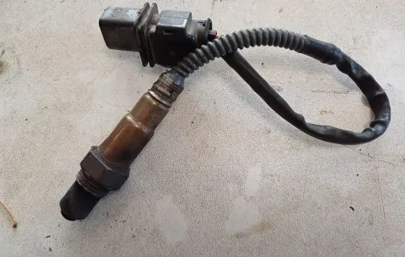 Volvo V70 Lambda probe sensor 0258017107 30751138