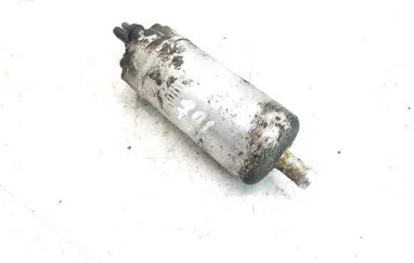 Audi A8 S8 D2 4D Fuel injection high pressure pump 0580464079 4D0906091D