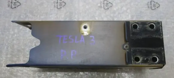 Tesla Model 3 Front bumper support beam 108814900F