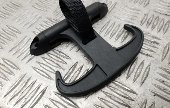 Audi A6 S6 C7 4G Tie down hook / loop 4G5867615