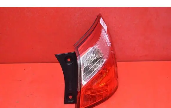 Nissan Qashqai Rear/tail lights 