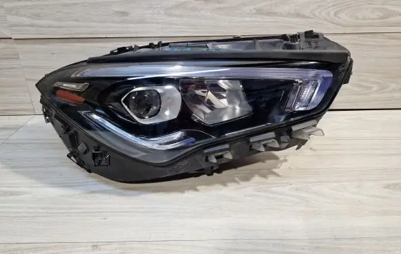 Mercedes-Benz CLA C118 X118 Headlight/headlamp