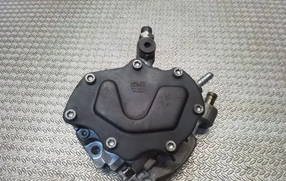 Volkswagen Transporter - Caravelle T5 Vacuum pump 07Z145209D
