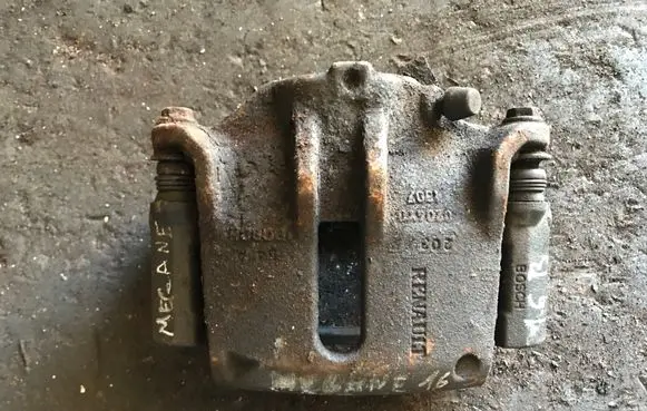 Renault Megane II Front brake caliper