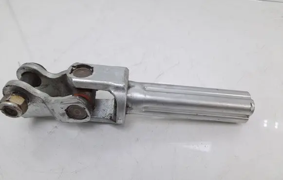 Volkswagen Transporter - Caravelle T5 Steering column universal joint 04033101