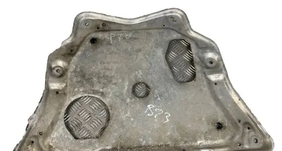 BMW X6 E71 Engine splash shield/under tray 6788727