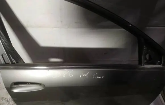 Fiat Croma Front door glass trim molding 