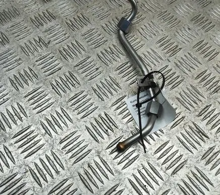 Audi A3 S3 8V Fuel line pipe 05C130241B