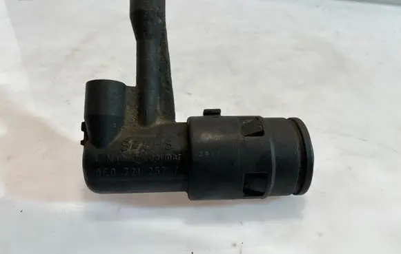 Audi A6 S6 C5 4B Clutch slave cylinder 8E0721257A