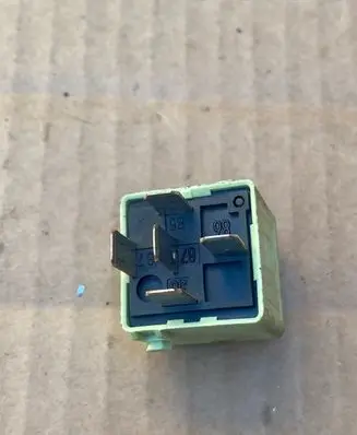 BMW M6 Other relay 8373700 61368373700 4174