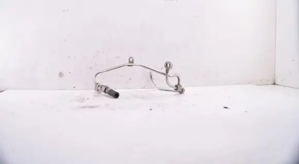 Audi A6 S6 C6 4F Fuel line pipe 06D127501T