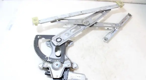 Hyundai i20 (PB PBT) Front window lifting mechanism without motor 262100-4670