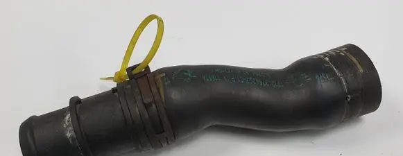 Mini One - Cooper Coupe R56 Engine coolant pipe/hose 2754203