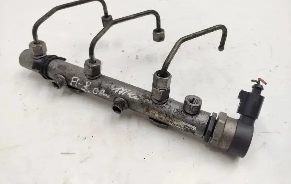 Audi A8 S8 D3 4E Fuel main line pipe 059130090AG