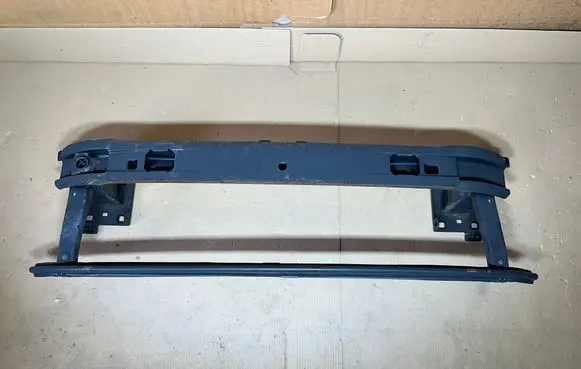 Volkswagen PASSAT B8 Front bumper support beam 3G0807611