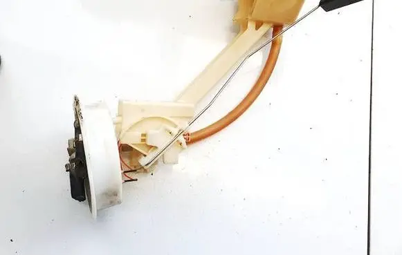 Fuel level sensor