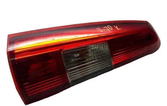 Volvo V70 Rear/tail lights 9154493