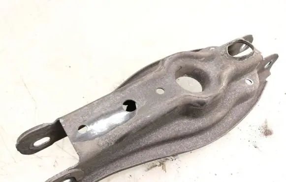 BMW 1 E81 E87 Rear upper control arm/wishbone 6792066