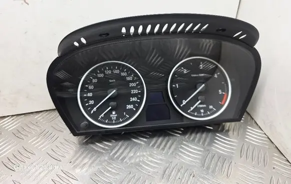 BMW 5 E60 E61 Speedometer (instrument cluster) 9194889 62109194889
