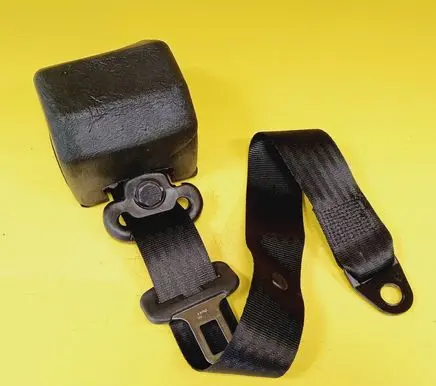 Fiat Idea Rear seatbelt