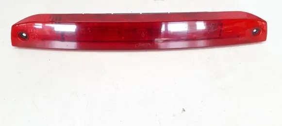 Third/center stoplight