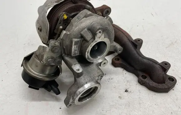 Audi A4 S4 B9 Turbo 04L253019AN