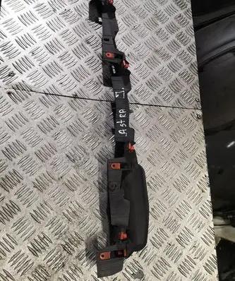 Top upper radiator support slam panel