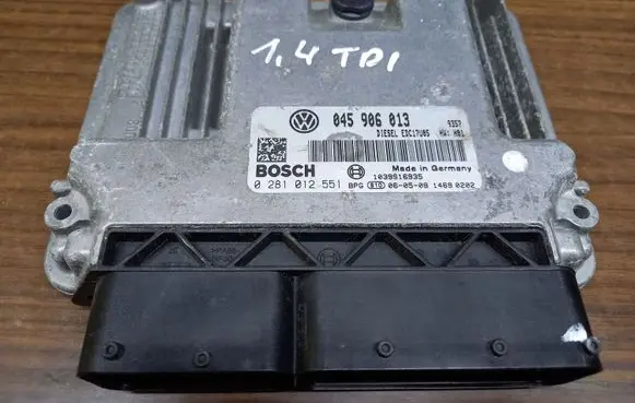 Volkswagen Polo IV 9N3 Engine control unit/module 045906013 0281012551
