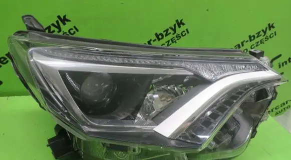 Toyota RAV 4 (XA40) Headlight/headlamp