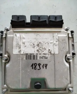 Peugeot 406 Engine control unit/module 9642301880 0281010627
