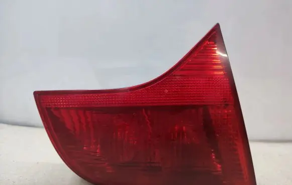 Audi A4 S4 B7 8E 8H Tailgate rear/tail lights 8E9945093