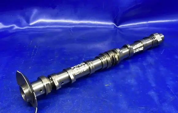 Mercedes-Benz A W176 Camshaft A2700502500 A2700513700 A2700513800