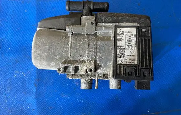 Mercedes-Benz Metris W447 Auxiliary pre-heater (Webasto) 4478303001 10R067330 ZGS001QQ04