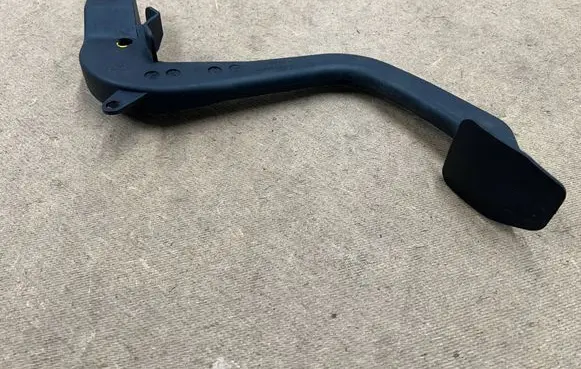 BMW 3 E46 Clutch pedal 35311163870 1163870