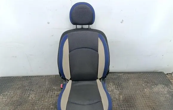 Peugeot 206 Front driver seat 
