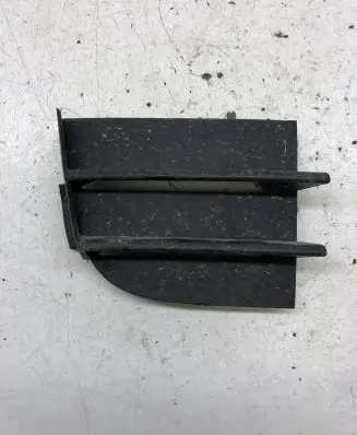 Skoda Superb B6 (3T) Front bumper lower grill 3T0853666