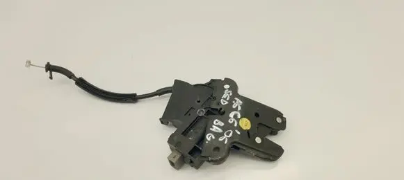 Loading door lock