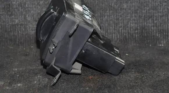 Ford Transit Light switch 6C1111671BB