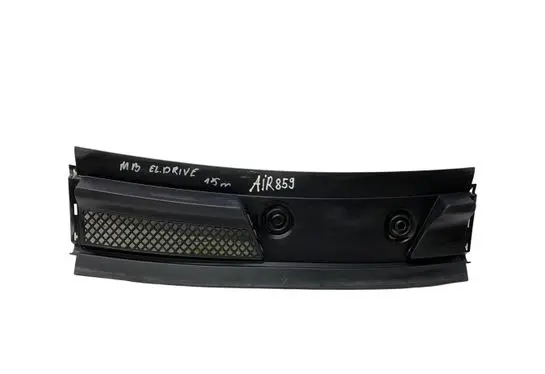 Mercedes-Benz B W246 W242 Wiper trim A2468300900