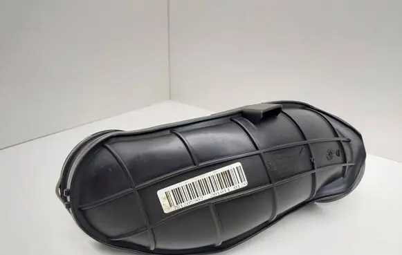 BMW X5 E70 Air intake duct part 7807493 58650910