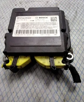 Mercedes-Benz Sprinter W906 Airbag control unit/module A0009004802 0285011847