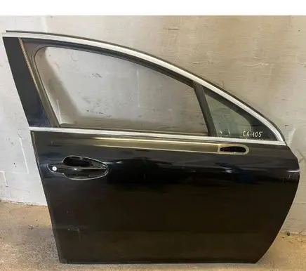 Peugeot 508 RXH Front door 
