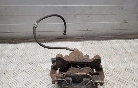 Audi Q3 8U Front brake caliper