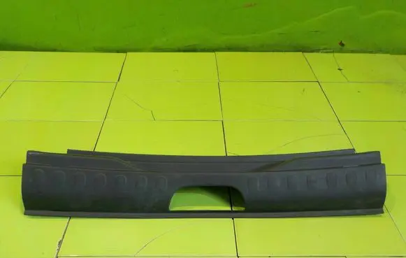 Fiat 500 Dash center speaker trim cover 735522662 8AB21