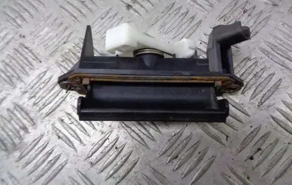 Toyota Corolla E120 E130 Tailgate/trunk/boot lock/catch/latch