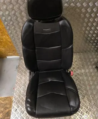 Cadillac Escalade IV Front passenger seat 