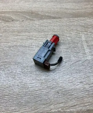 Opel Zafira A Brake pedal sensor switch 09185907