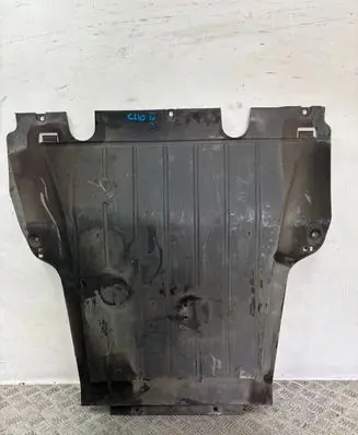 Renault Clio IV Engine splash shield/under tray 8200540585 8200161848